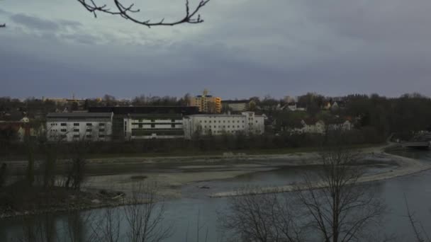 Laufwasserkraftwerk Wasserburg Inn Centrale Idroelettrica Sul Fiume Inn Germania Primavera — Video Stock
