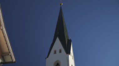 St. Johannes Baptist Katholische Pfarrkirche, Bayern, Deutschland 'da. Katholische Pfarrkirche der Marktgemeinde Oberstdorf. Almanya, Bavyera, Oberstdorf, St. Johannes Baptist Kilisesi. 
