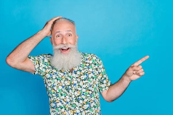 Φωτογραφία Από Αστείο Ενθουσιασμένοι Γέρος Γενειοφόρος Γκρι Μαλλιά Αφής Κεφάλι — Φωτογραφία Αρχείου