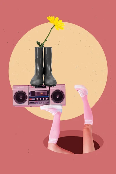 穴の中の女の子の足の創造的な写真の3Dコラージュアートワークポスターポスターホールドテープレコーダーブーツの花は絵画の背景に隔離 — ストック写真