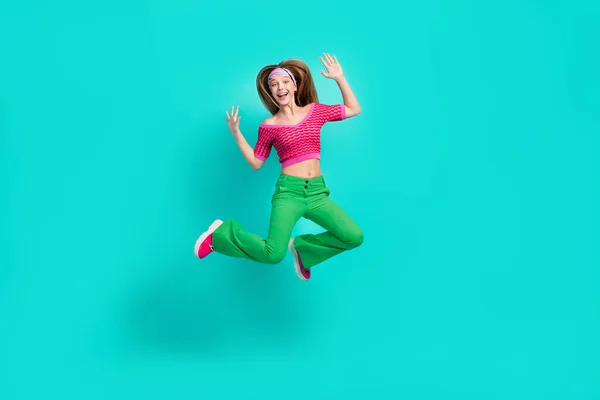 Volledige Lengte Foto Van Schattige Opgewonden School Meisje Gekleed Roze — Stockfoto