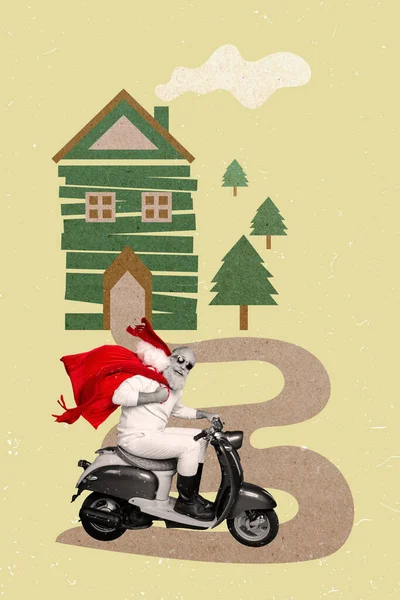 照片拼贴艺术极小的图片笑容可亲的摩托车手骑摩托车运送圣诞礼物隔离的绘画背景 — 图库照片