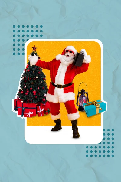 Imagem Colagem Composta Engraçado Funky Santa Claus Sunglass Boombox Árvore — Fotografia de Stock