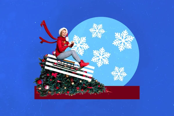 Gülümseyen Komik Kadın Elf Fotoğraf Grafikleri Yükselen Balyoz Noel Ağacı — Stok fotoğraf