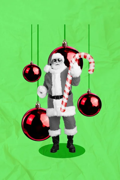 Kolaż Grafika Obraz Funky Fajne Santa Claus Gospodarstwa Boże Narodzenie — Zdjęcie stockowe