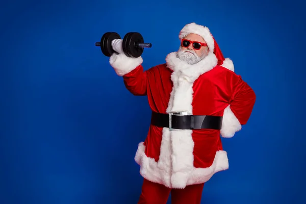 Portret Atrakcyjny Brodaty Zabawny Santa Podnoszenie Hantle Pracy Trudne Ciężko — Zdjęcie stockowe