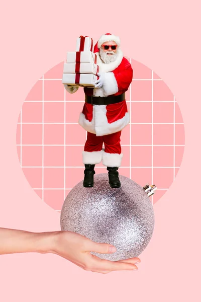 Folleto Navidad Collage Funky Santa Claus Celebrar Pila Pila Caja — Foto de Stock