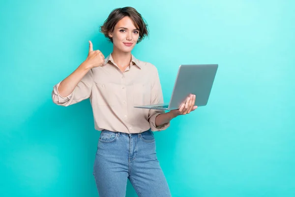 Foto Fiducioso Professionale Bella Donna Broker Indossare Formale Intelligente Vestito — Foto Stock