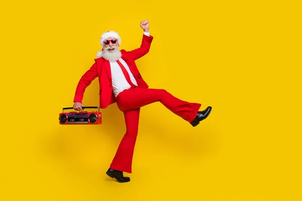 Voller Länge Foto Von Funky Cool Weihnachtsmann Gekleidet Roten Anzug — Stockfoto