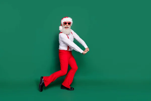 Foto Longitud Completa Buen Humor Hombre Retirado Vestido Traje Navidad —  Fotos de Stock