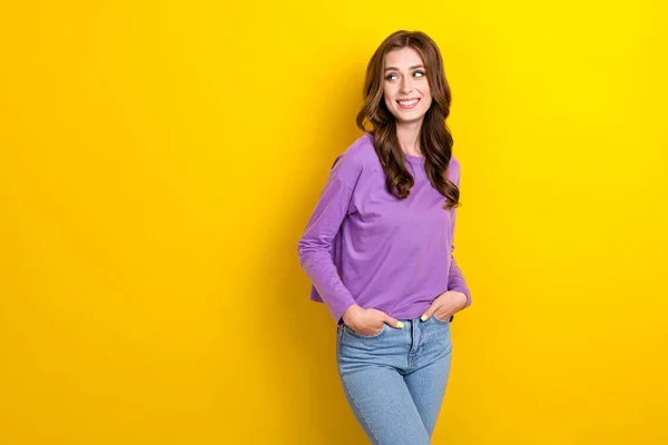 Photo Young Pretty Adorable Lady Wear Stylish Outfit Hands Pockets — Stock Photo, Image