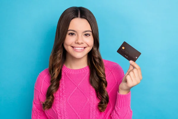 Photo Funny Sweet Girl Dressed Knit Pullover Holding Credit Card — Stock Photo, Image