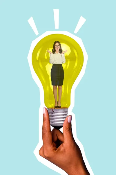 Vertikale Collage Porträt Von Armfingern Halten Glühbirne Mini Beeindruckt Mädchen — Stockfoto