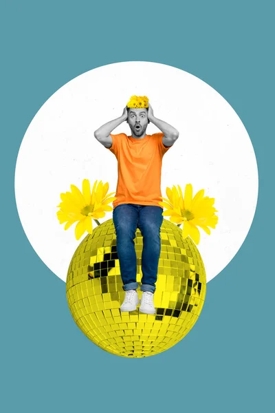 写真スケッチコラージュグラフィックアートワーク興奮した男の花の絵成長脳頭座ってディスコボール孤立ドローイング背景 — ストック写真