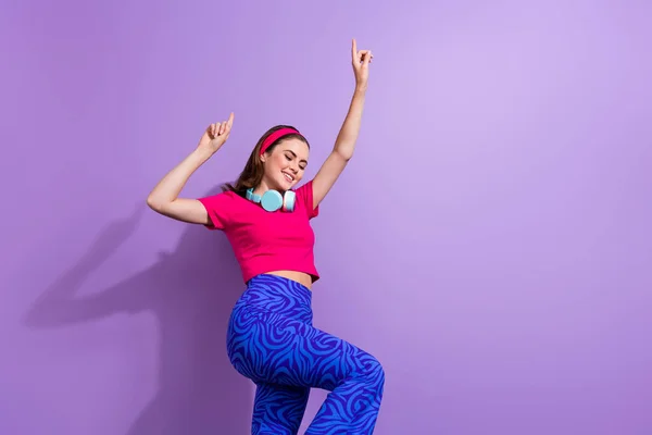 Portrait Overjoyed Pretty Lady Pointing Fingers Partying Dancing Isolated Purple — Stock Photo, Image