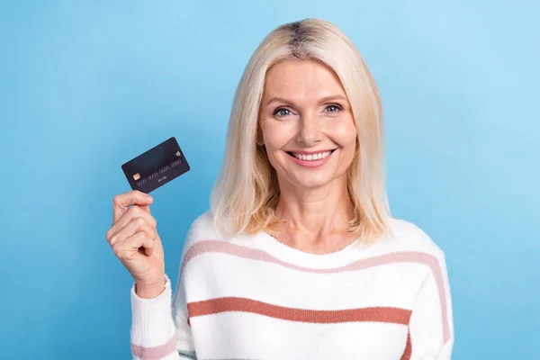 Photo Sweet Adorable Lady Wear Striped Pullover Rising Credit Card — Stockfoto