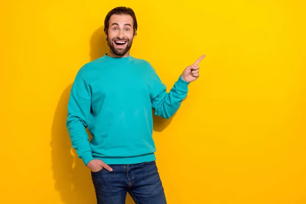 Photo Overjoyed Promoter Funny Young Man Open Mouth Speechless Crazy — Stockfoto