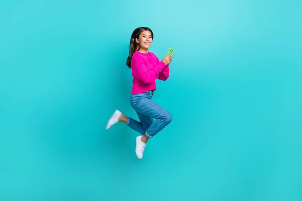 Full Length Photo Adorable Cute Lady Wear Pink Sweater Jumping — Stock Photo, Image