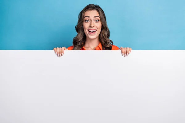 Photo Portrait Young Pretty Girl Hiding White Wall Excited Promo — Photo