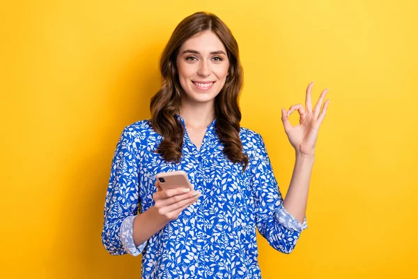 Photo Cute Confident Lady Wear Print Shirt Chatting Modern Device — Stok fotoğraf