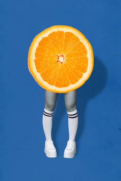 Креативні Фото Ілюстрації Колаж Молодої Спортивної Дівчини Тіла Помаранчевого Наполовину — стокове фото