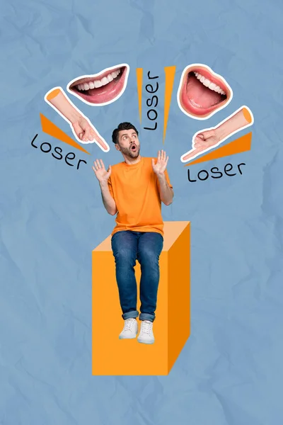 Collage Vertical Foto Imagen Del Hombre Deprimido Estresado Tratar Evitar — Foto de Stock