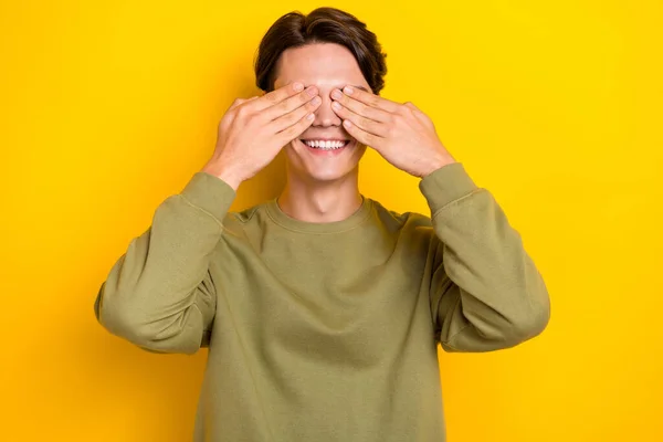 Photo Funky Crazy Man Wear Quality Clothes Hiding Eyes Playing — Foto de Stock