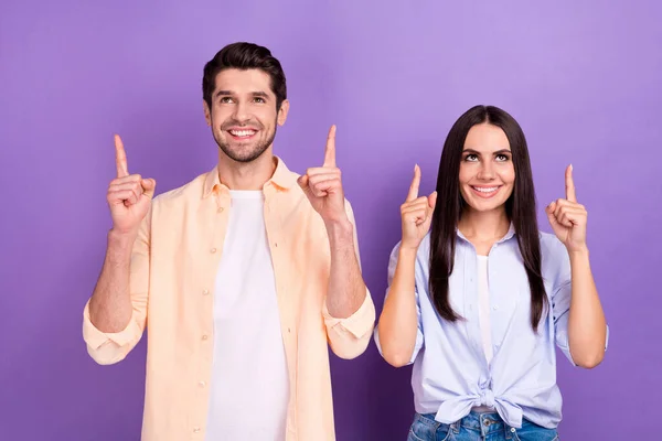 Photo Cheerful Funny Partners Beaming Smile Look Direct Fingers Empty — Foto Stock