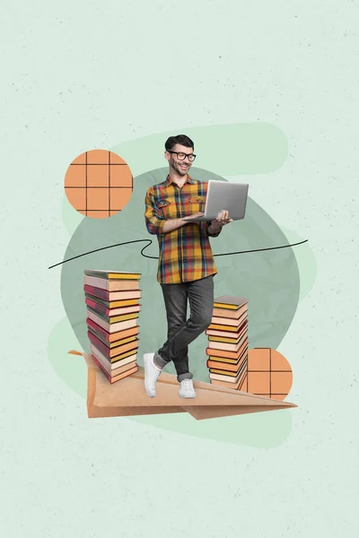 創造的なコラージュ3D写真のポスターの幸せなスマート賢い男の読み取り電子ブック使用ネットブック隔離された絵画の背景 — ストック写真