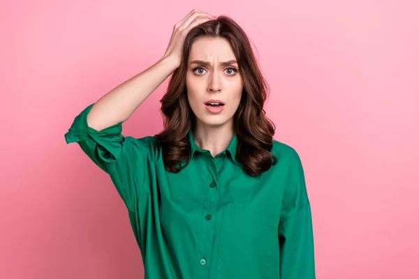 Photo Confused Shocked Woman Wear Green Shirt Arm Head Open — Stock Photo, Image