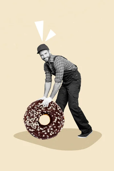 Creative Plakát Koláž Úsměvem Pozitivní Mechanik Pekař Válcování Velká Čokoláda — Stock fotografie