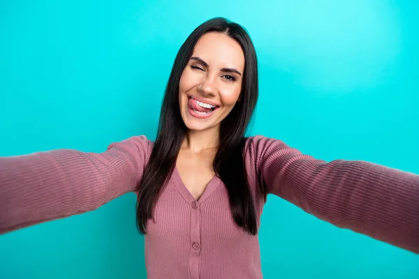 Yakından Selfie Çeken Video Kaydeden Dil Yalayan Beyaz Dişlerini Yalayan — Stok fotoğraf