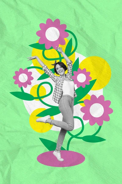 图片垂直拼贴的迷你喜庆的女孩喜欢跳舞 令人毛骨悚然的绿色背景下的大彩绘花朵 — 图库照片