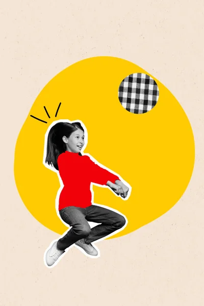 マガジン画像コラージュの小さな子供の女の子ジャンププレイバレーボールヒットボール勝利でパンピングの背景 — ストック写真