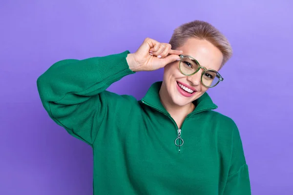 Photo Young Cheerful Satisfied Business Woman Hold Her New Glasses — Stock Photo, Image