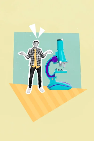 Творческий Плакат Коллажа Невежественного Ученого Молодой Парень Использует Микроскоп Инструмент — стоковое фото