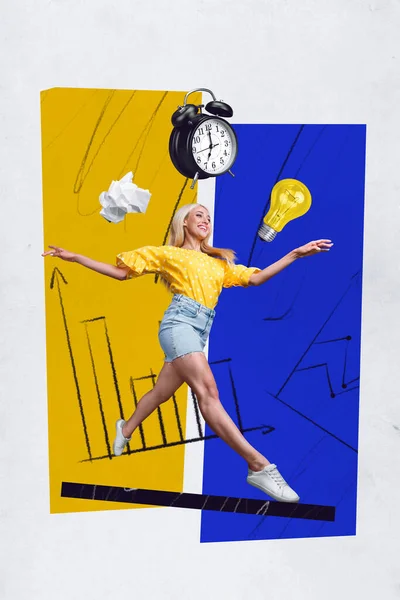 Verticale Collage Beeld Van Positieve Mini Meisje Run Springen Grote — Stockfoto
