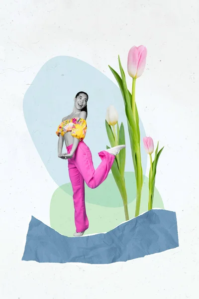 縦型アートワークコラージュ写真かなり女性は春の日自然目覚め公園の庭を楽しむ大きなピンクのチューリップが高く成長 — ストック写真