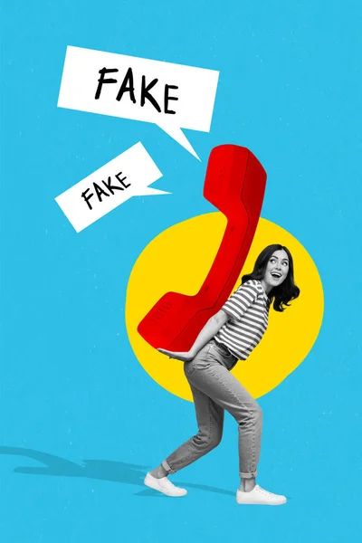 若い女性の画像の創造的なイメージのコラージュは レトロな電話を保持している通信偽のニュース詐欺演算子は青の背景に隔離 — ストック写真
