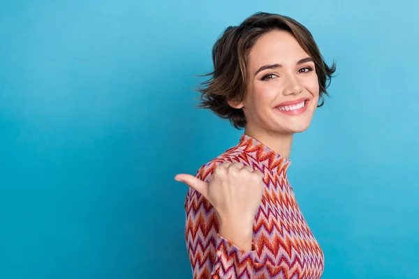 Photo Funky Cheerful Woman Dressed Striped Top Showing Thumb Back — Stock Photo, Image