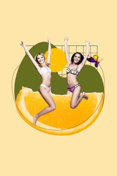 Collage Dos Chicas Divierten Manos Arriba Sentado Rebanada Naranja Fruta —  Fotos de Stock