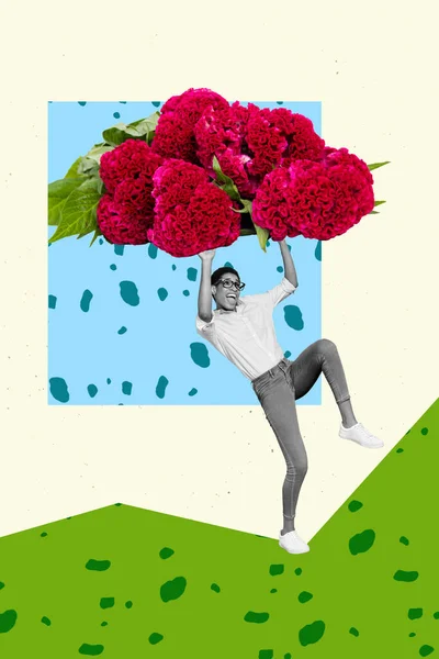 若いビジネス女性の垂直写真の複合コラージュは庭の背景に隔離された巨大な花束新鮮なピンクの花春の贈り物を保持します — ストック写真