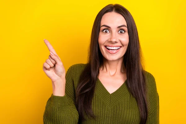 Photo Pretty Cheerful Person Beaming Smile Indicate Finger Empty Space — Stock Photo, Image