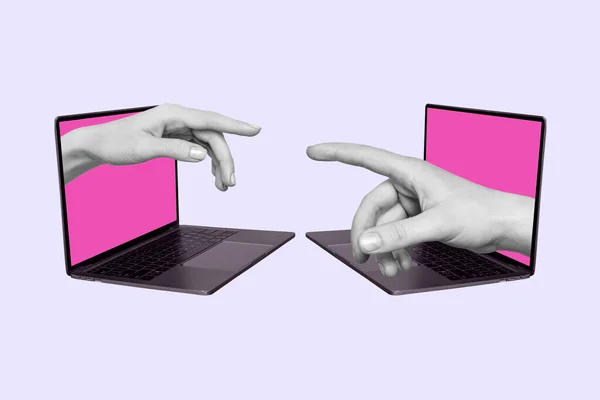 Plakatbanner Collage Von Zwei Menschlichen Händen Erscheinen Von Netbook Bildschirm — Stockfoto
