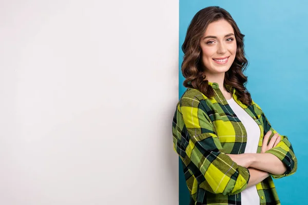 Photo Sweet Charming Woman Dressed Plaid Shirt Arms Crossed Poster — Stock Photo, Image