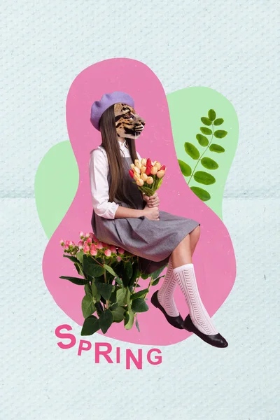 Pionowe Kolaż Obraz Eleganckie Ubrania Lampart Głowa Dziewczyna Ręce Trzymać — Zdjęcie stockowe