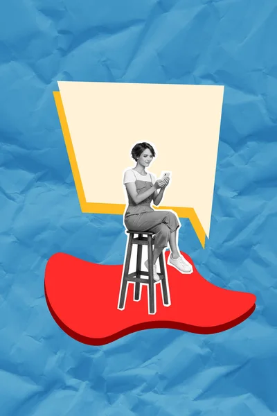 Δημιουργική Εικονιστική Αγγελιοφόρος Αγγελιοφόρος Κολάζ Εικόνα Γυναίκα Κάθεται Καρέκλα Εικονική — Φωτογραφία Αρχείου