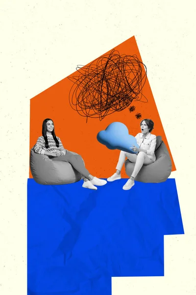 预约心理学家中坐在豆袋女孩身上的人的垂直创造性组合照片揭示了孤立的绘画背景问题 — 图库照片