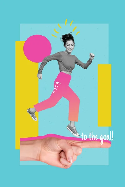 垂直概念创意3D照片拼贴快乐的积极活跃女性跑向目标孤立的泪色背景 — 图库照片