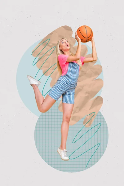 Vertikale Collage Bild Von Beeindruckten Mädchen Arme Halten Werfen Basketball — Stockfoto